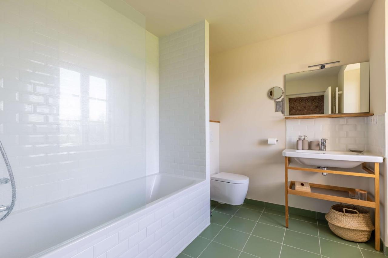 Manoir Du Guern Bed & Breakfast Pluvigner Bagian luar foto